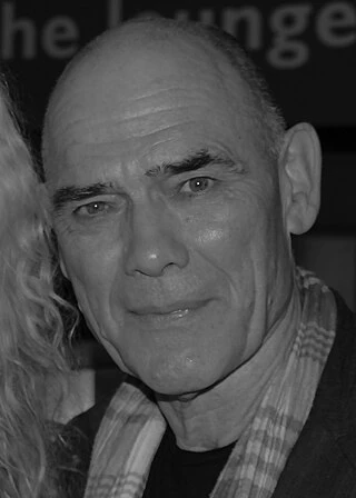 Peter Guinness headshot