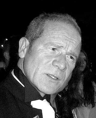 Peter Mullan headshot