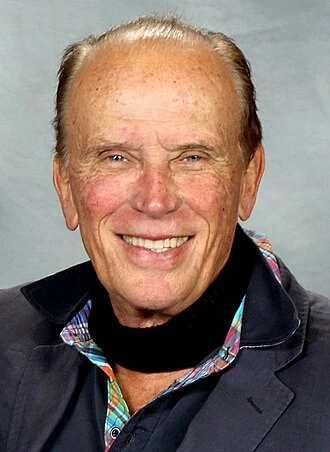 Peter Weller headshot