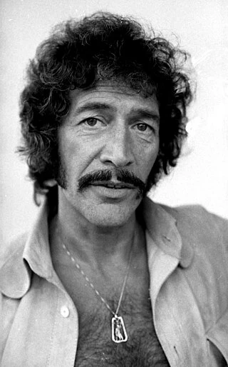Peter Wyngarde headshot