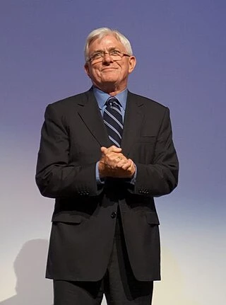 Phil Donahue headshot