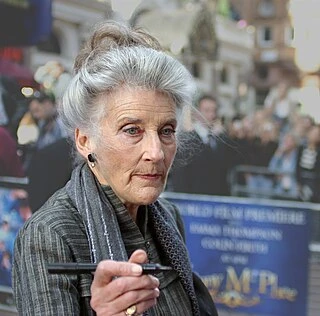 Phyllida Law headshot