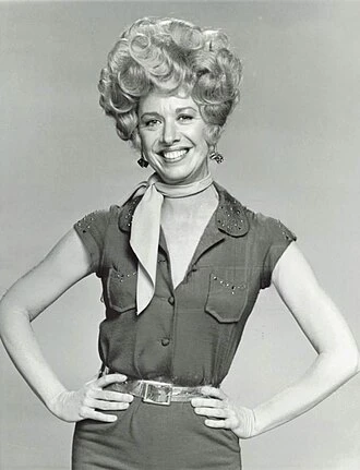 Polly Holliday headshot