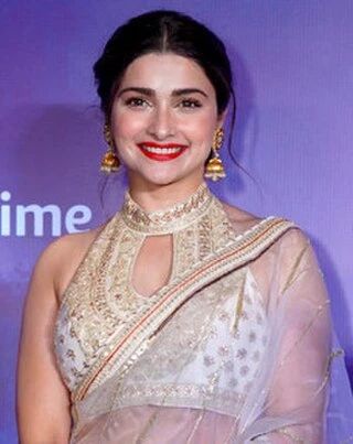 Prachi Desai headshot