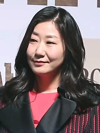 Ra Mi-ran headshot