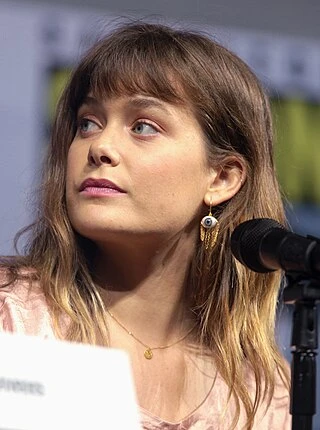 Rachel Keller headshot
