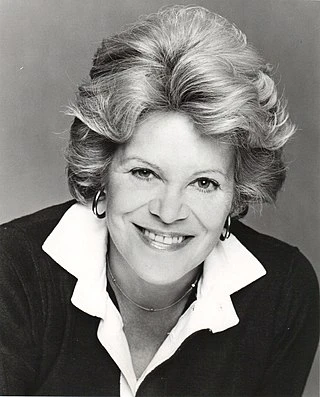 Rachel Roberts headshot