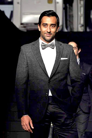 Rahul Khanna headshot