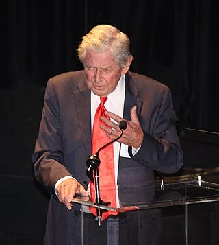 Ralph Waite headshot