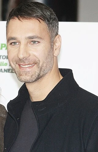 Raoul Bova headshot
