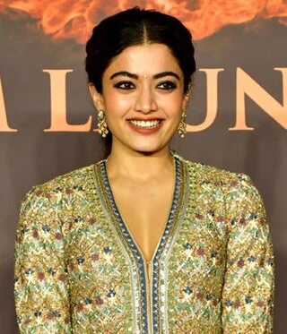 Rashmika Mandanna headshot