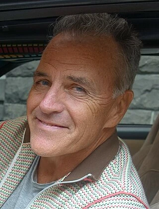 Richard Burgi headshot