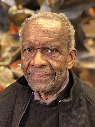 Richard Hunt headshot