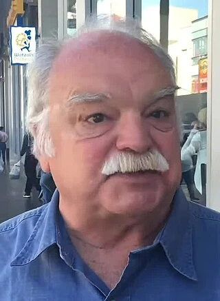 Richard Riehle headshot