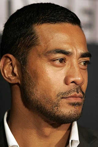 Robbie Magasiva headshot