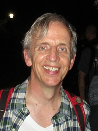 Robert Joy headshot