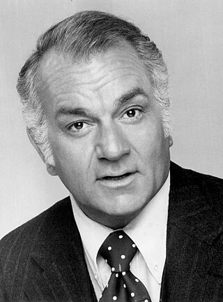 Robert Mandan headshot