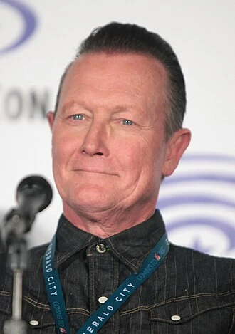 Robert Patrick headshot