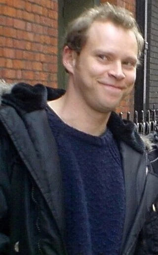 Robert Webb headshot