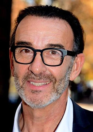Robin Renucci headshot