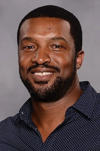 Roger Cross headshot