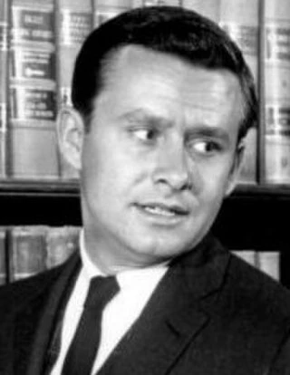 Roger Perry headshot
