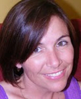 Sally Murphy headshot