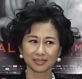 Sally Yeh headshot