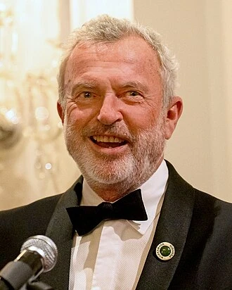 Sam Neill headshot