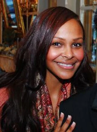 Samantha Mumba headshot