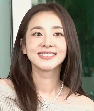 Sandara Park headshot