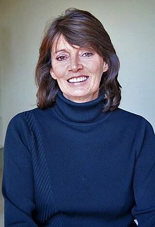 Sarah Douglas headshot