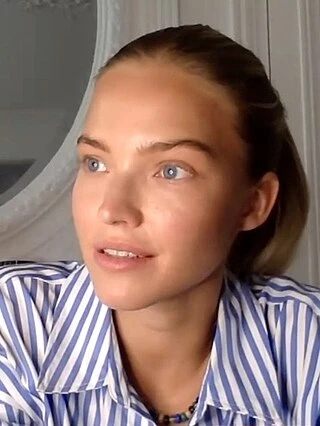 Sasha Luss headshot