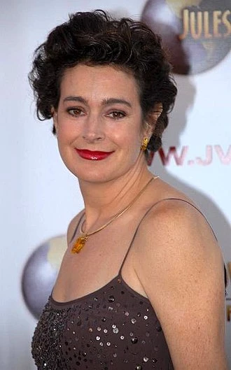 Sean Young headshot