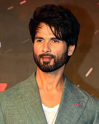 Shahid Kapoor headshot
