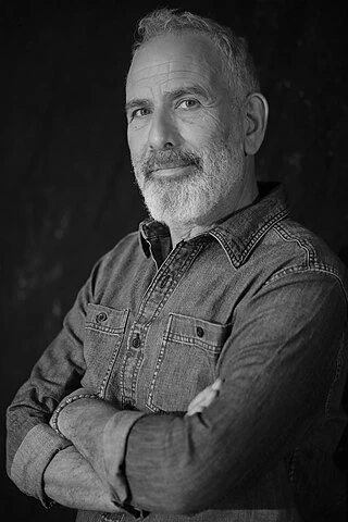 Shai Avivi headshot