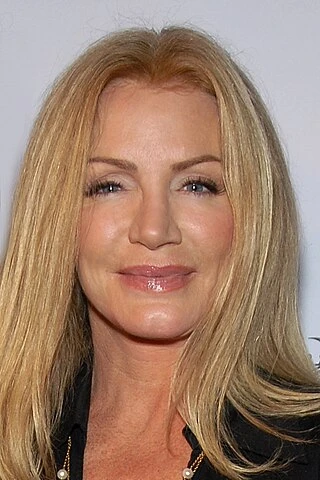 Shannon Tweed headshot