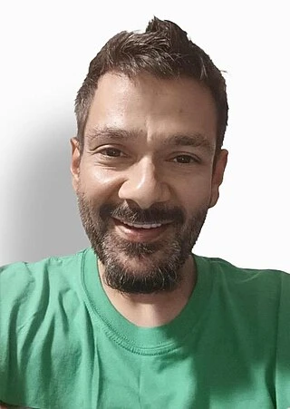 Shaun Weiss headshot