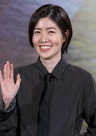 Shim Eun-kyung headshot