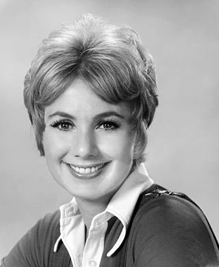 Shirley Jones headshot