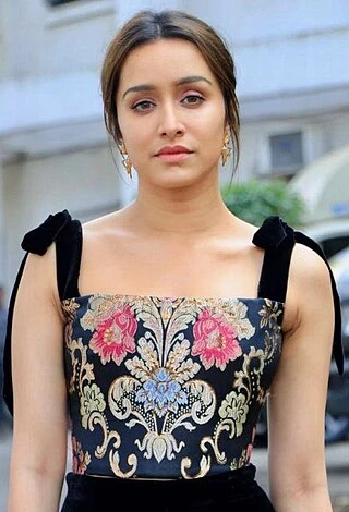 Shraddha Kapoor headshot