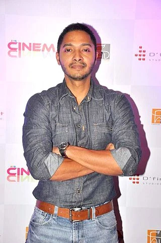 Shreyas Talpade headshot