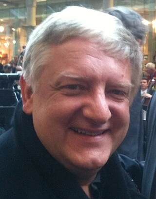 Simon Russell Beale headshot