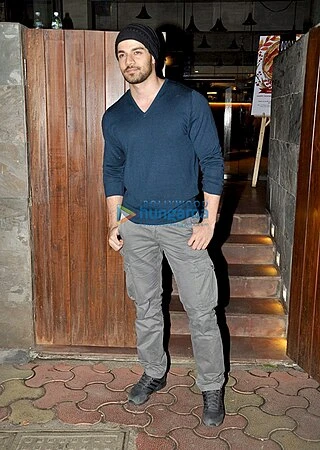 Sooraj Pancholi headshot