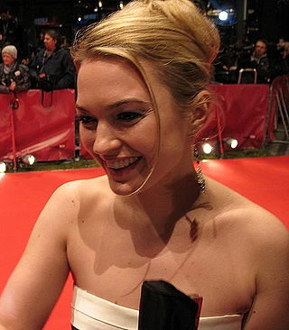 Sophia Myles headshot