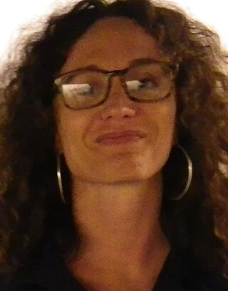 Stéphanie Michelini headshot