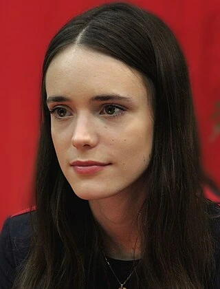 Stacy Martin headshot
