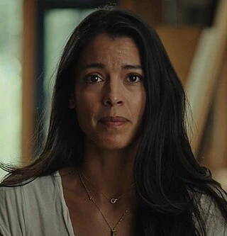 Stephanie Sigman headshot