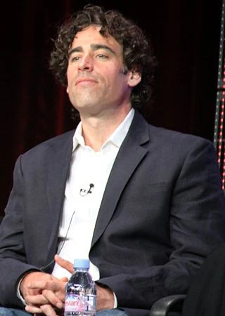 Stephen Mangan headshot