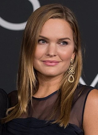 Sunny Mabrey headshot